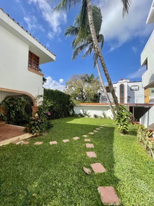 Beautiful Jungle House On A Strategic Location Villa Cancún Eksteriør billede